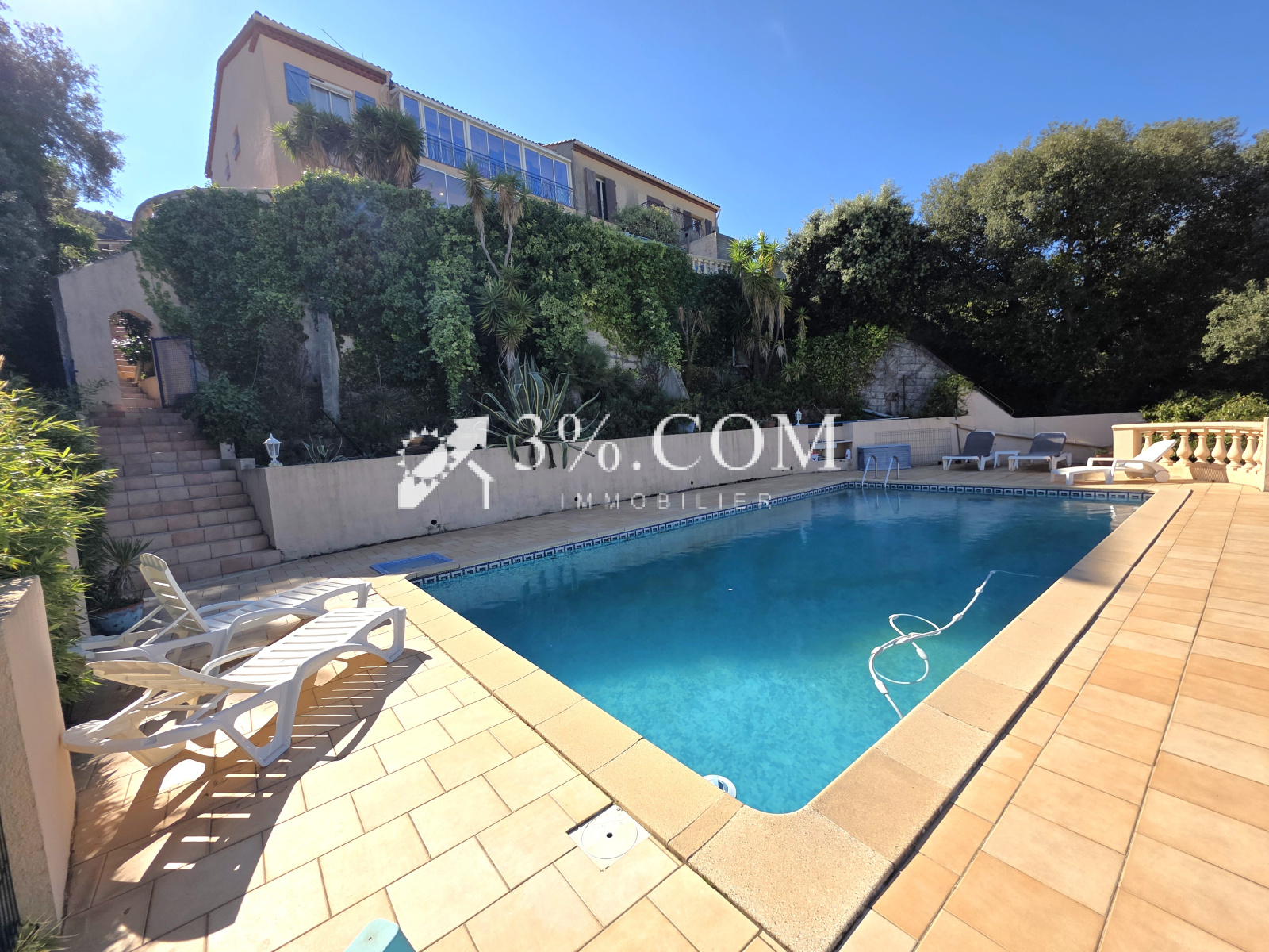 Maison 8 pièces 256 m² · à Saint-Raphaël · 256 m² · 824 000 €